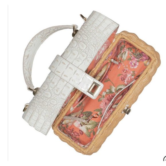 (Sold) BRAHMIN Tracy Satchel Pearl Herring Wicker - Picture 4 of 12